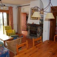 Дом в Испании, Каталония, Жирона