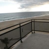 Apartment at the first line of the sea / lake in Spain, Catalunya, Begur