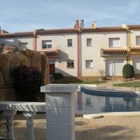 Таунхаус в центре города в Испании, Каталония, Камбрилс