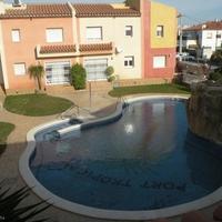 Таунхаус в центре города в Испании, Каталония, Камбрилс