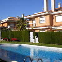 Таунхаус в Испании, Каталония, Багур