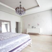 Flat in the city center in Latvia, Riga, 178 sq.m.