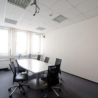 Other commercial property in Slovenia, Polje, 533 sq.m.