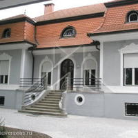 Дом в центре города в Словении, Мост-на-Сочи
