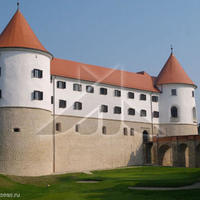 Замок в Словении, Толмин, Мост-на-Сочи