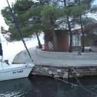 Other at the first line of the sea / lake in Slovenia, Most na Soci