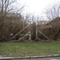 Земельный участок в центре города в Словении, Поле