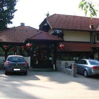 Другая коммерческая недвижимость в Словении, Мост-на-Сочи, 824 кв.м.