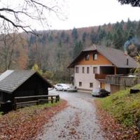 Other commercial property in Slovenia, Most na Soci, 392 sq.m.