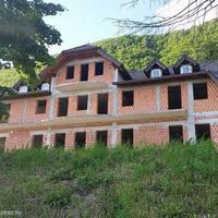 Другая коммерческая недвижимость в Словении, Любляна, 1300 кв.м.