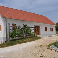 Other commercial property in Slovenia, Most na Soci, 134 sq.m.