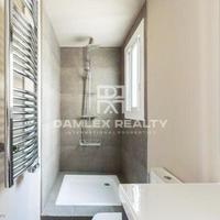 Flat in Spain, Catalunya, Barcelona, 70 sq.m.