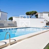 Квартира на второй линии моря/озера в Испании, Каталония, Багур, 98 кв.м.