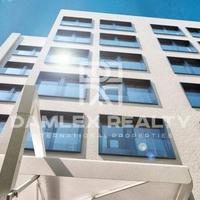 Flat in Spain, Catalunya, Barcelona, 139 sq.m.