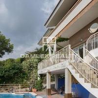 Villa in Spain, Catalunya, Begur, 310 sq.m.