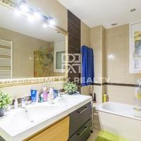 Villa in Spain, Catalunya, Girona, 200 sq.m.