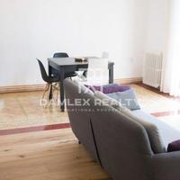 Flat in the city center in Spain, Catalunya, Barcelona, 104 sq.m.