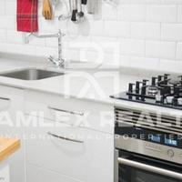 Flat in the city center in Spain, Catalunya, Barcelona, 104 sq.m.