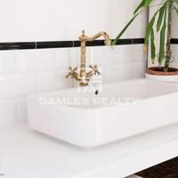 Flat in the city center in Spain, Catalunya, Barcelona, 104 sq.m.