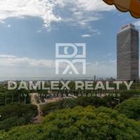 Квартира на первой линии моря/озера в Испании, Каталония, Барселона, 115 кв.м.