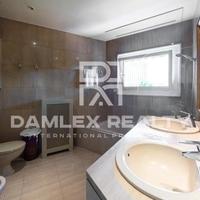 Flat in Spain, Catalunya, Barcelona, 206 sq.m.