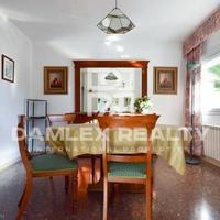 Villa in Spain, Catalunya, Girona, 300 sq.m.