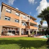 Villa in Spain, Catalunya, Begur, 680 sq.m.