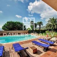 Villa in Spain, Catalunya, Begur, 680 sq.m.