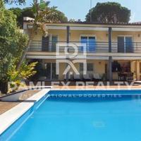 Villa in Spain, Catalunya, Begur, 629 sq.m.