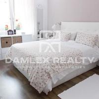 Flat in Spain, Catalunya, Barcelona, 100 sq.m.