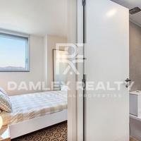 Квартира на второй линии моря/озера в Испании, Каталония, 90 кв.м.