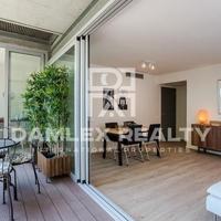 Квартира на второй линии моря/озера в Испании, Каталония, Барселона, 101 кв.м.