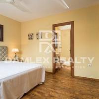 Villa in Spain, Catalunya, Girona, 225 sq.m.