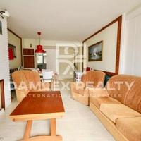 Апартаменты на первой линии моря/озера в Испании, Каталония, Багур, 75 кв.м.