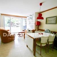 Апартаменты на первой линии моря/озера в Испании, Каталония, Багур, 75 кв.м.