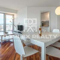 Квартира на первой линии моря/озера в Испании, Каталония, Барселона, 130 кв.м.