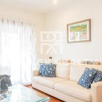 Apartment in the city center in Spain, Catalunya, Barcelona, 104 sq.m.