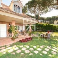 Вилла в Испании, Каталония, Багур, 225 кв.м.