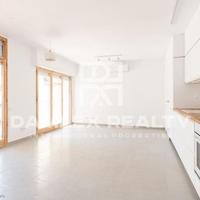 Flat in Spain, Catalunya, Barcelona, 90 sq.m.