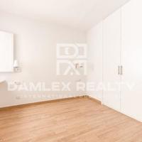 Flat in Spain, Catalunya, Barcelona, 90 sq.m.