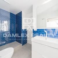 Flat in Spain, Catalunya, Barcelona, 90 sq.m.