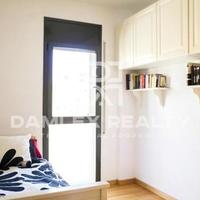 Квартира на второй линии моря/озера в Испании, Каталония, 109 кв.м.