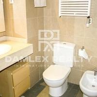 Квартира на второй линии моря/озера в Испании, Каталония, 109 кв.м.