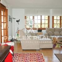 Вилла в Испании, Каталония, Жирона, 250 кв.м.