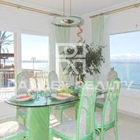 Villa in Spain, Catalunya, Girona, 230 sq.m.