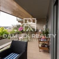 Flat at the second line of the sea / lake in Spain, Catalunya, 105 sq.m.