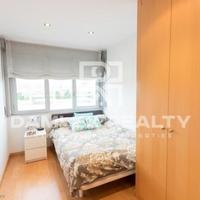 Flat at the second line of the sea / lake in Spain, Catalunya, 105 sq.m.