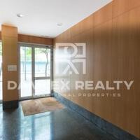 Flat at the second line of the sea / lake in Spain, Catalunya, 105 sq.m.