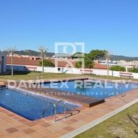 Townhouse in Spain, Catalunya, Girona, 137 sq.m.