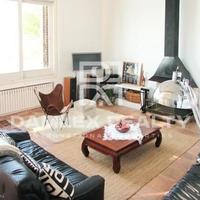 Villa at the first line of the sea / lake in Spain, Catalunya, Girona, 300 sq.m.